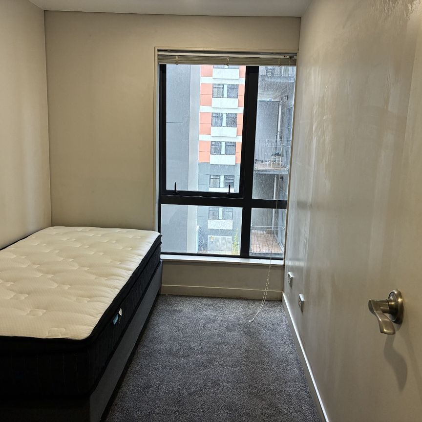 Auckland CBD – Cozy Comfort Meets Urban Convenience - Photo 1