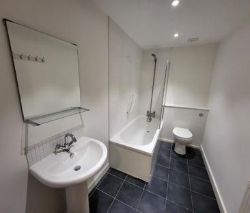 2 bedroom flat to rent - Photo 6