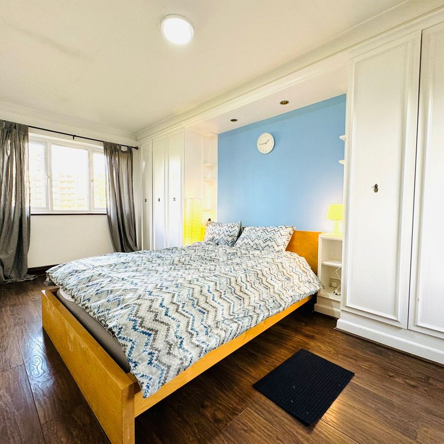 RM4 Bartlett Close | Poplar | London | E14 6LH - Photo 1