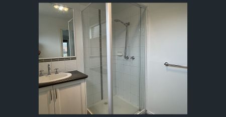 11 Muscari Drive, Pakenham, Vic 3810 - Photo 2