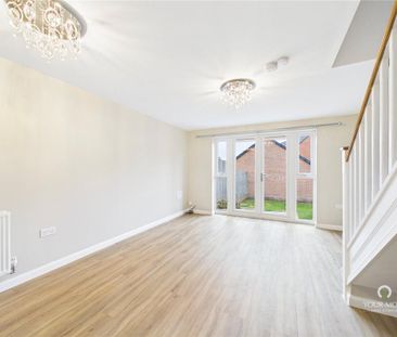2 bedroom terraced house to rent - Photo 2