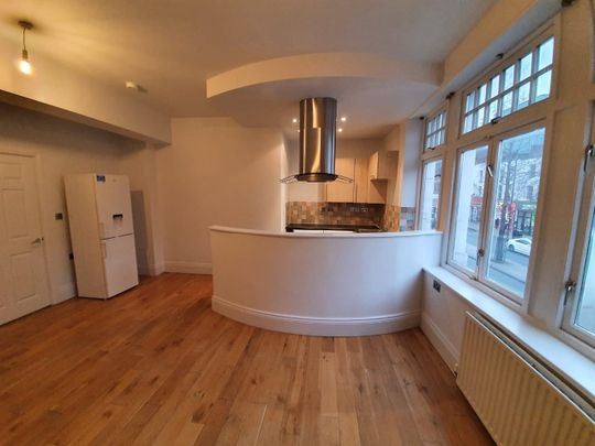 2 Bed Flat, Mare Street, E8 - Photo 1