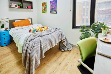 Ultra Twin, King Single Bed - Photo 3