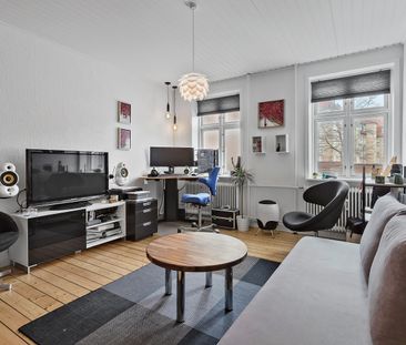 Skøn 1-værelses lejlighed helt centralt i Vejgaard - Foto 1