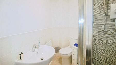 Rotary Way, Shavington - Photo 3