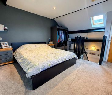 Commercial Street - Photo 6