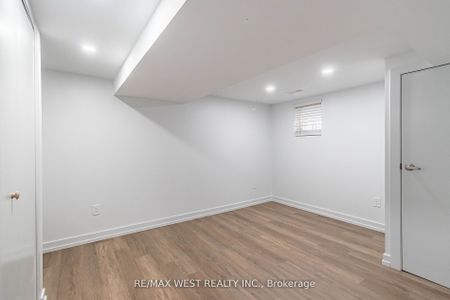 For Lease - 7 Highland Hill, Toronto, Ontario - Photo 2