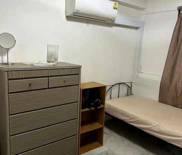 Blk 13 Holland Vista (Queenstown), HDB 4 Rooms - For Rent - Photo 2