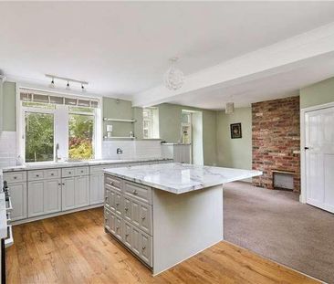 Odda Lane, Hawksworth, Leeds, West Yorkshire, LS20 - Photo 5