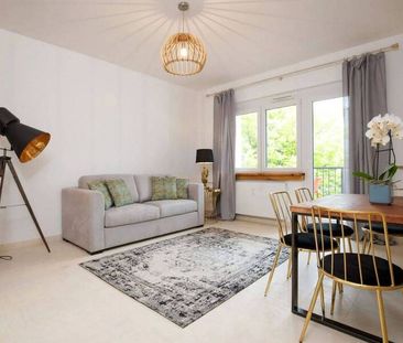 Charmante 2-Zimmer-Wohnung mit Balkon in zentraler Lage - Photo 1