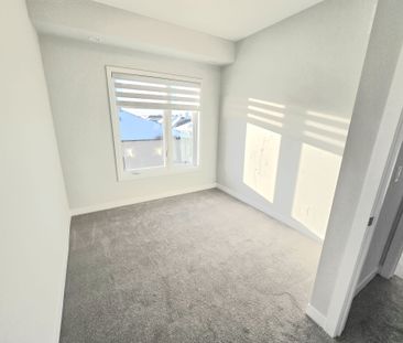 For Lease - 79 York Downs Boulevard, Markham, Ontario - Photo 4