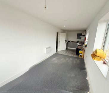 Newton Road, Yeovil, Somerset - Photo 1