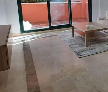 2 bedroom luxury Flat for rent in Marbella Del Este, Spain - Photo 6