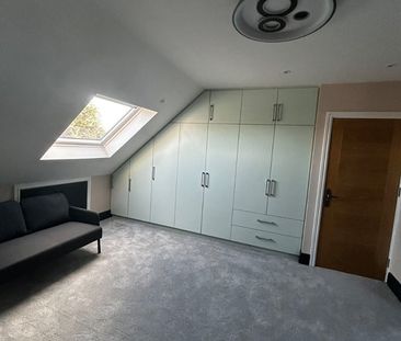 Room in a Shared House, Stafford Road, SM6 - Photo 4