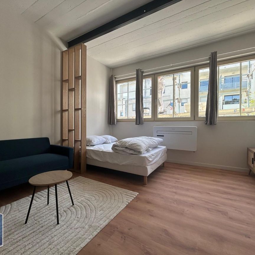 Location Appartement 1 pièce 24m² NIORT 79000 - Photo 1