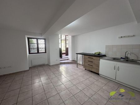 Location Appartement 2 pièces 35m² ST LEONARD DE NOBLAT 87400 - Photo 2