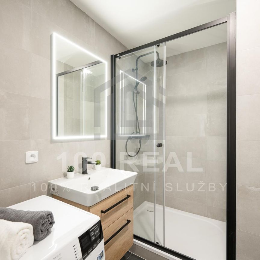 Pronájem bytu 1+kk a garsoniéry 29 m² - Фото 1