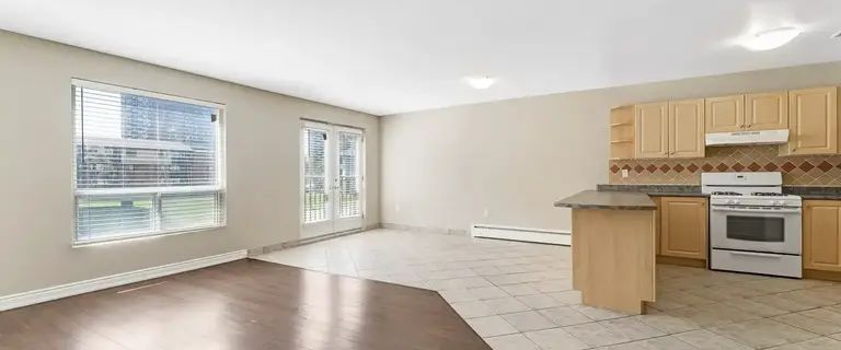 Baseline Court | 1815 Baseline Road, Ottawa - Photo 1