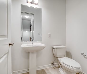 For Lease - 53 Pearen Lane, Barrie, Ontario - Photo 2