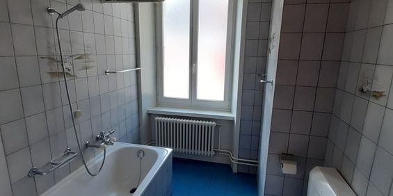 05704 - Appartement 2 pièces avec lave-linge - Rue de Bel-Air 14 - La Chaux-de-Fonds - Photo 3