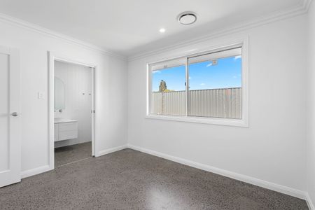 21 Lagoon Street - Photo 2