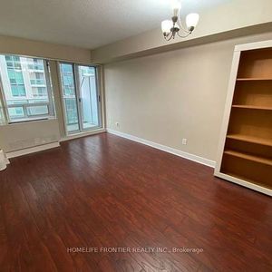 Yonge/Glandora-Luxurious & Spacious 1Bdrm 1Bath - Photo 2