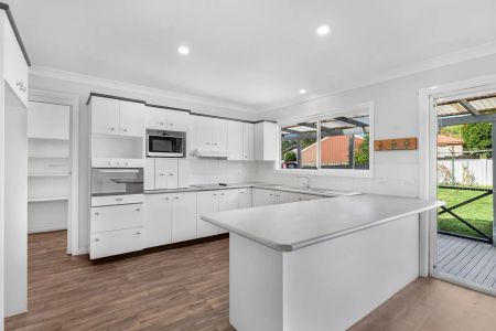 Cottage Charm in Ellalong - Photo 2