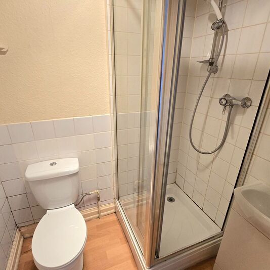 Flat 4, 5A Fulford Road, Scarborough - Photo 1