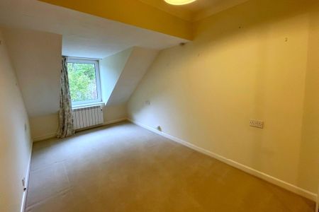 Springfield Meadows, Weybridge - 2 bedrooms Property for lettings - Seymours - Photo 2