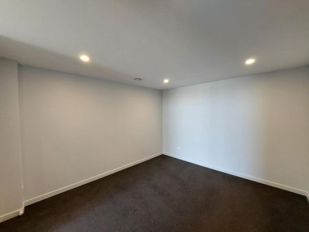 One Bedroom Central Apartment - Photo 5