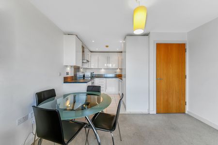 1 bedroom apartment to rent - Photo 2