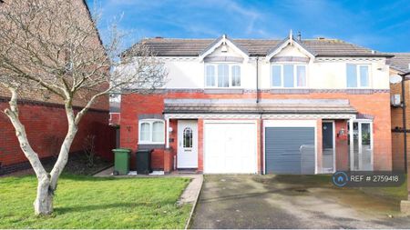 3 bedroom semi-detached house to rent - Photo 3