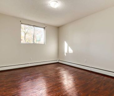 2 Bedroom - Photo 6
