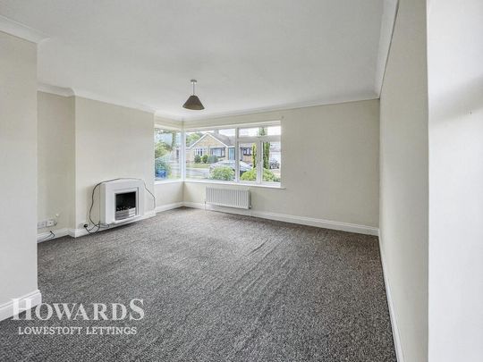 3 bedroom detached bungalow to rent - Photo 1