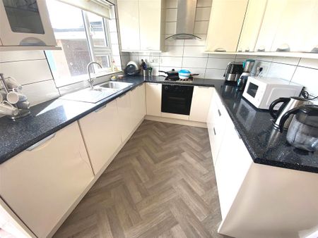 St Joseph's Parade, Phibsborough, Dublin 7 - Photo 4