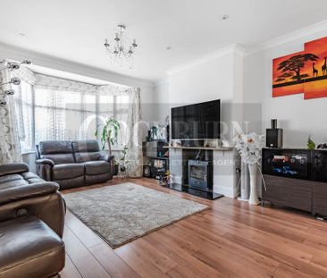 4 bedroom semi-detached house to rent - Photo 3