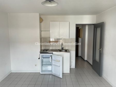 Location Appartement 1 pièce 22m² GIERES 38610 - Photo 4