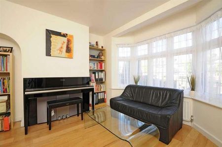 Wolsey Drive, Kingston Upon Thames, KT2 - Photo 2