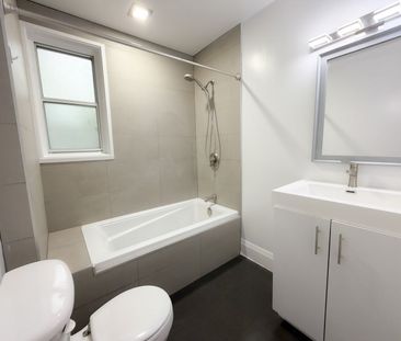For Lease - 2469 Queen Street Unit# 1, Toronto, Ontario - Photo 5
