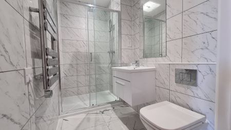 High Street, Maidenhead - Photo 4