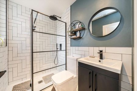 Comeragh Road, West Kensington, W14 - Photo 5