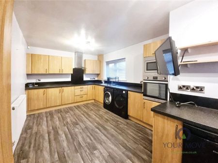 2 bedroom semi-detached house to rent - Photo 4