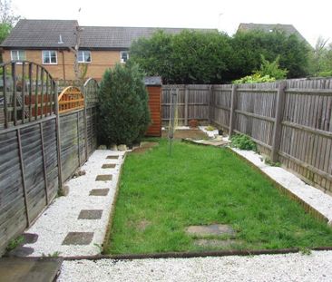 2 bedroom semi-detached house to rent - Photo 2