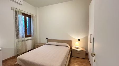 Via Luigi Prinetti, Milan, Lombardy 20127 - Photo 2