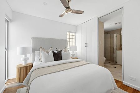 Sun-Soaked Coastal Living 650 Metres To Bondi Beach - Photo 4