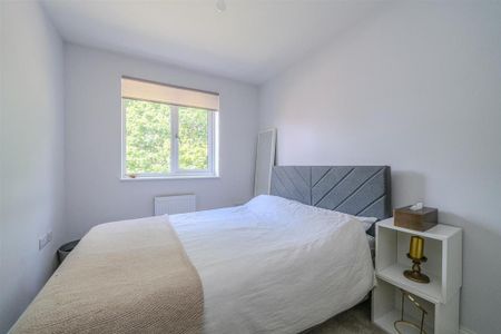 3 bedroom property to rent - Photo 5