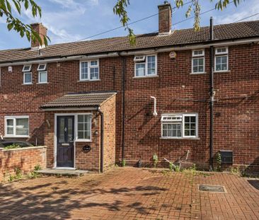 3 bedroom semi-detached house to rent - Photo 3