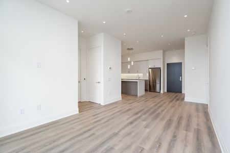 For Lease - 9000 Jane Street Unit# 629, Vaughan, Ontario - Photo 3
