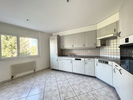 VERY NICE 3 ½ ROOM APARTMENT! - Photo 2