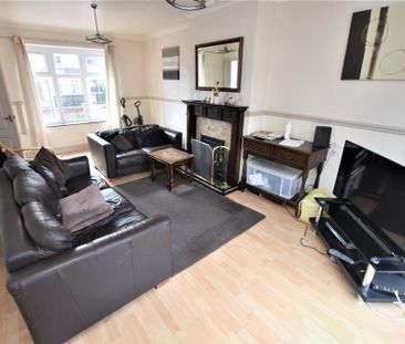 5 bedroom house to rent - Photo 2